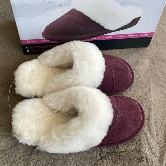 Nuknuuk - Leather Slippers - Picture 2 of 5